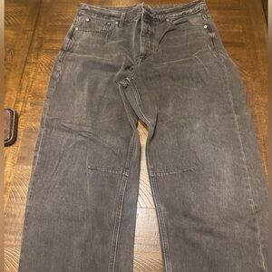 Madewell darted barrel leg jeans